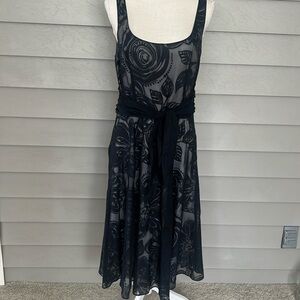 Maggy London midi dress size 14